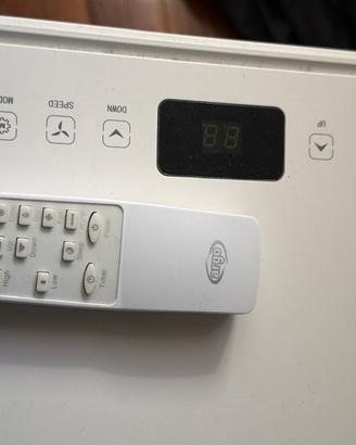 Condizionatore ARGO ISIDE con telecomando e tubo