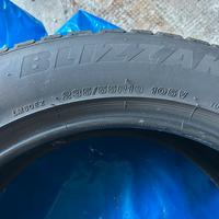 Coppia gomme Bridgestone Blizzak LM-80 235/55R19