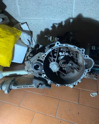 Cambio kia sportage manuale 6 marce
