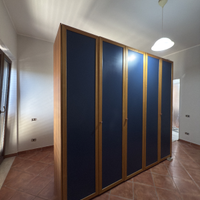 Armadio in legno 5 ante+comò