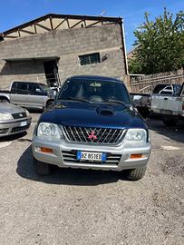 Mitsubishi L200 2.5 TDI 4WD Club Cab Pup. GLS Targ