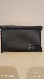 Pochette GCDS 