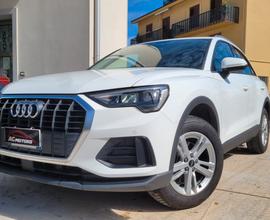 Audi Q3 35 TDI quattro Business