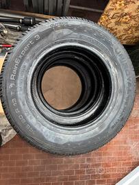 4 Gomme estive Uniroyal