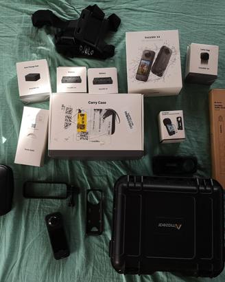 Insta360 X4 accessoriata 