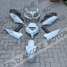 KIT CARENE IN O-F-F-E-R-T-A TMAX 01 07 BIANCO E OP