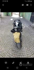 Yamaha r1 