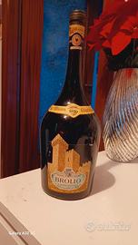 una bottigl di Vino. Vinteg Anno 1970