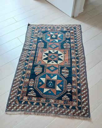 tappeto shirvan antico