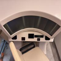 Lettino e lampada abbronzanti professionali