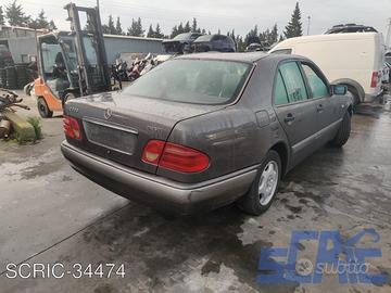 MERCEDES-BENZ CLASSE E W210 E 220 D 95CV ricambi