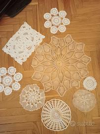 Centrini ricamati