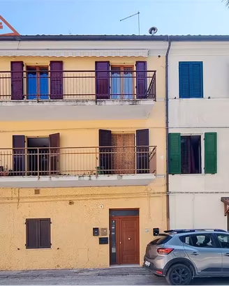 bilocale con 2 balconi uso investimento