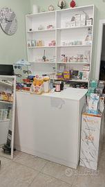 Scaffalatura completa