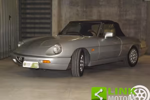 ALFA ROMEO Spider 2.0i