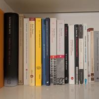 Libri vari di narrativa, fotografia, arte e saggi