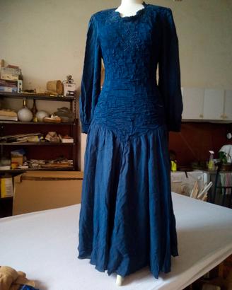 Abito da cerimonia in crèpe de chine azzurro avio