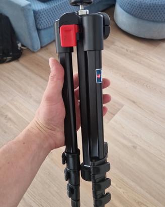 cavalletto manfrotto