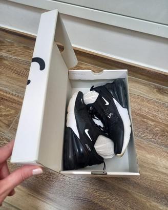 Nike Air Max 270 n.39