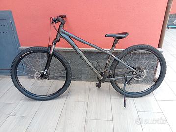 MTB rockrider Explore 100 nera 