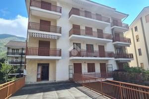3 LOCALI A CERES