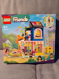 Lego Friends shop