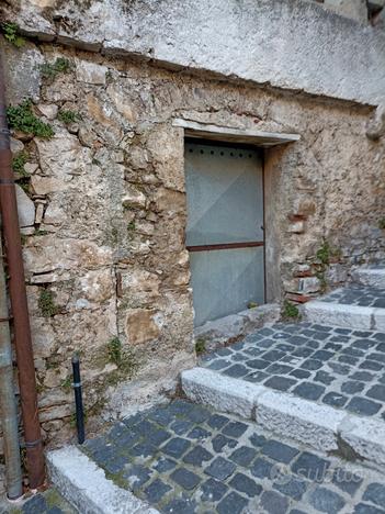 Casa centro storico sanza