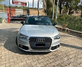 Audi a1 1.6 tdi 105 cv anno 2012 5 porte