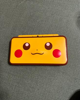 Nintendo 2ds XL PIKACHU EDITION