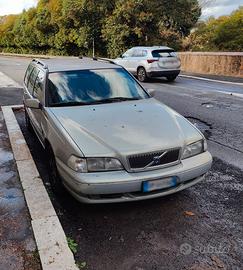 Volvo V70 2.5 TDI SW - Anno 2000 - Spaziosa e Robu