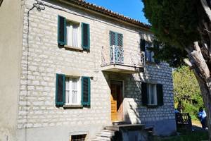 Casetta indipendente a Buonconsiglio di Frontone