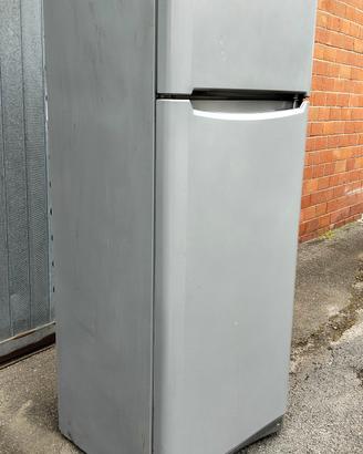 Frigorifero indesit  A+