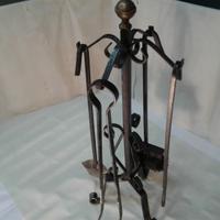 Set attrezzi usati per camino E LEGNA