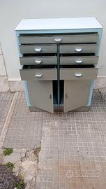 Mobile cassettiera da Medico Dentista studio 