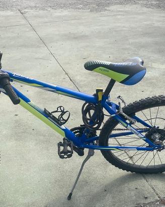 Mountain Bike con cambio per ragazzo/a 11/15 anni