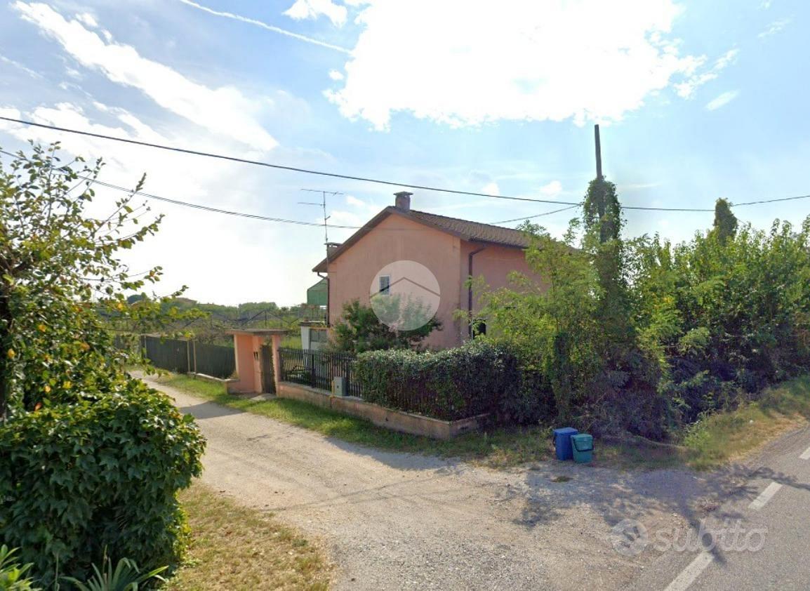 TER. AGRICOLO A BUTTAPIETRA - Vista 3