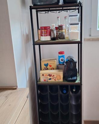 mobile cucina colazione portabottiglie