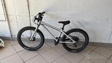 Bicicletta Early Rider Seeker 20''