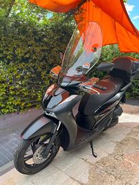HONDA SH 150i, PARI AL NUOVO!