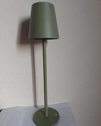 Lampada da tavolo ricaricabile Beper 