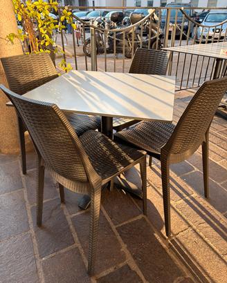 Arredo ristorante completo : 127 sedie + 28 tavoli