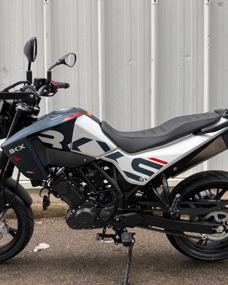 Benelli BKX 125 S