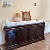 Stanza da pranzo completa in piume di mogano