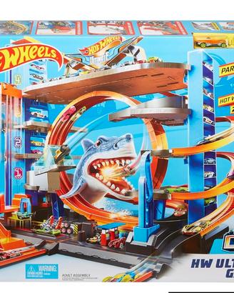 HOT WHEELS ULTIMATE GARAGE SHARK