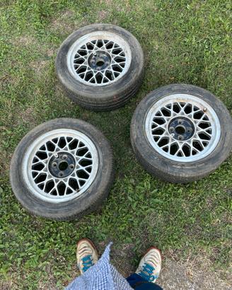 Cerchi piu gomme ford escor rs e auto sportive