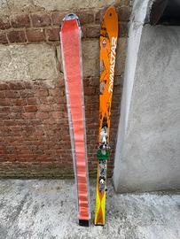 Sci scialpinismo + attacchi + pelli + coltelli