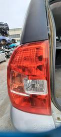 KIA SPORTAGE 2009 - STOP POSTERIORE SINISTRO