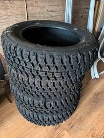 Gomme tassellate fuoristrada