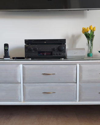 Mobile TV finitura bianco shabby – stile elegante