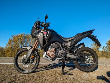 CRF1100 Adventure Sports Total Black